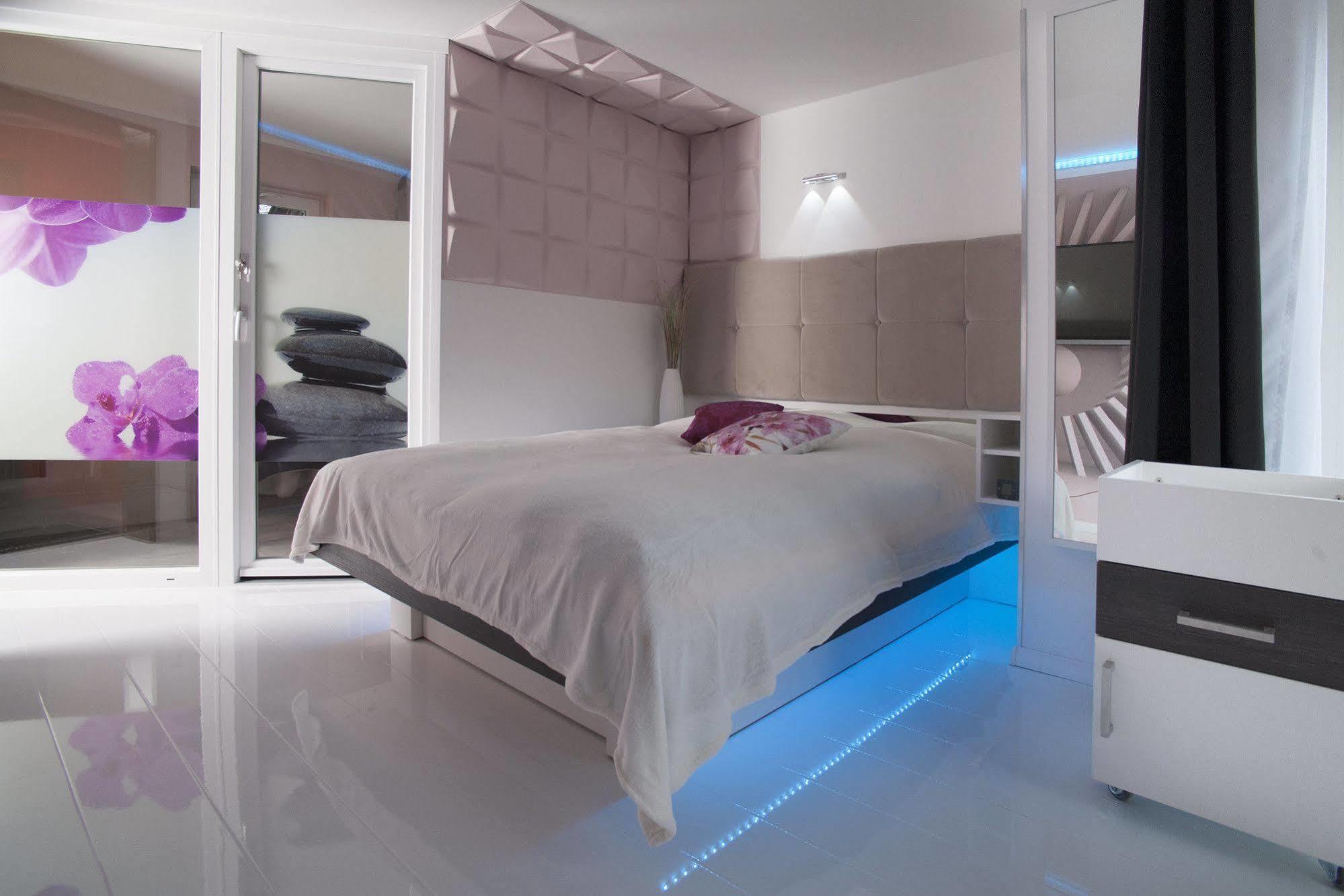 Designpension Idyll Nr2 Hotel Garni 베르니게로데 외부 사진